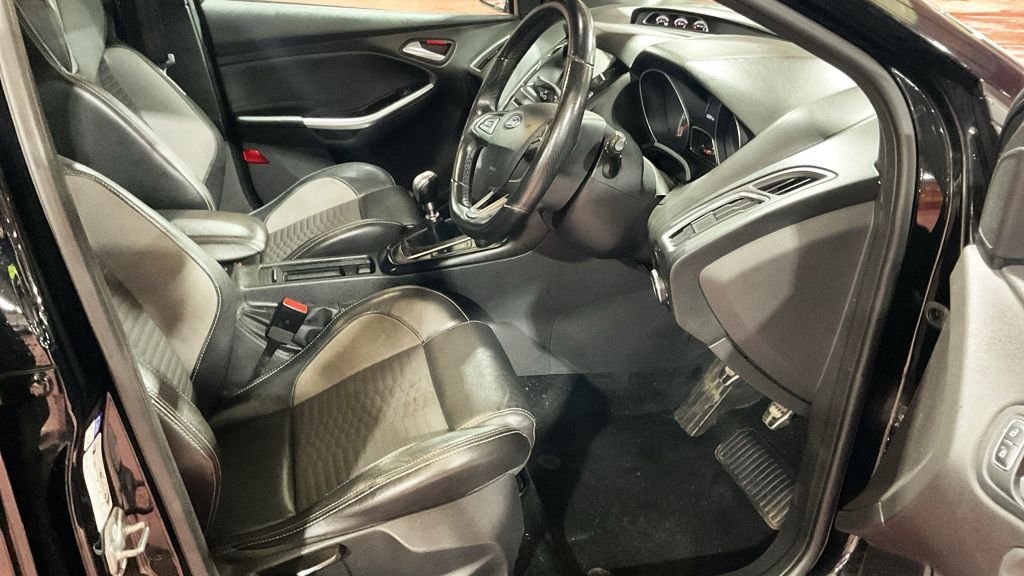 Used Ford Focus 2016 for sale - 77064927: Photo 10