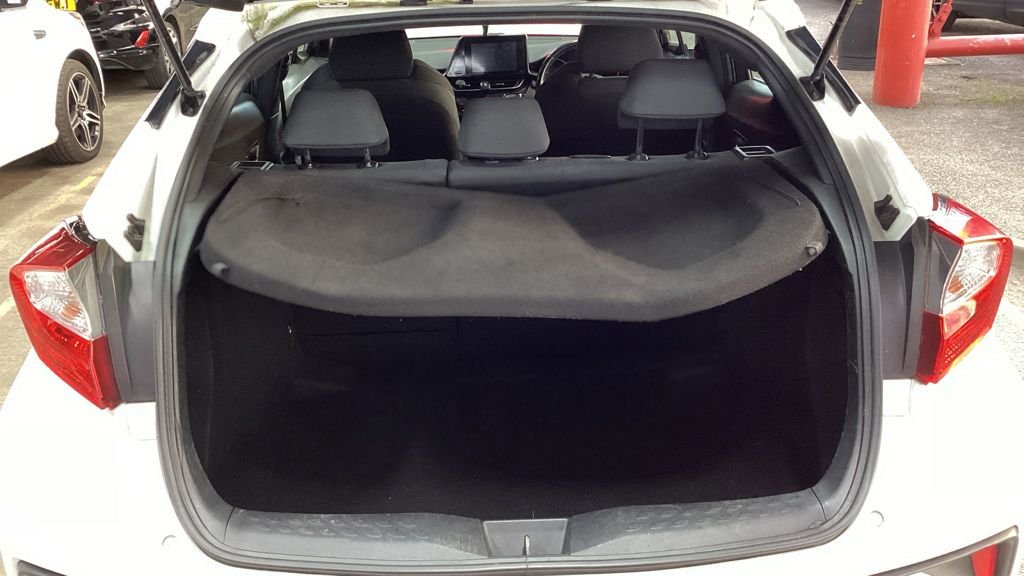 Used Toyota C-HR 2019 for sale - 77341663: Photo 13