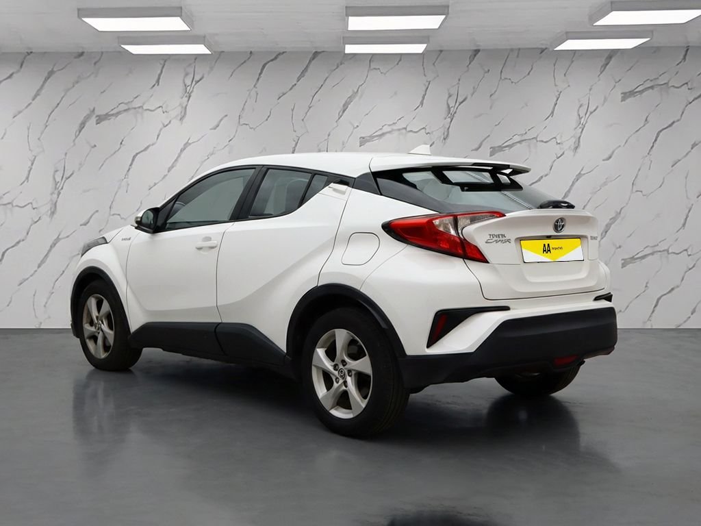 Used Toyota C-HR 2019 for sale - 77341663: Photo 4