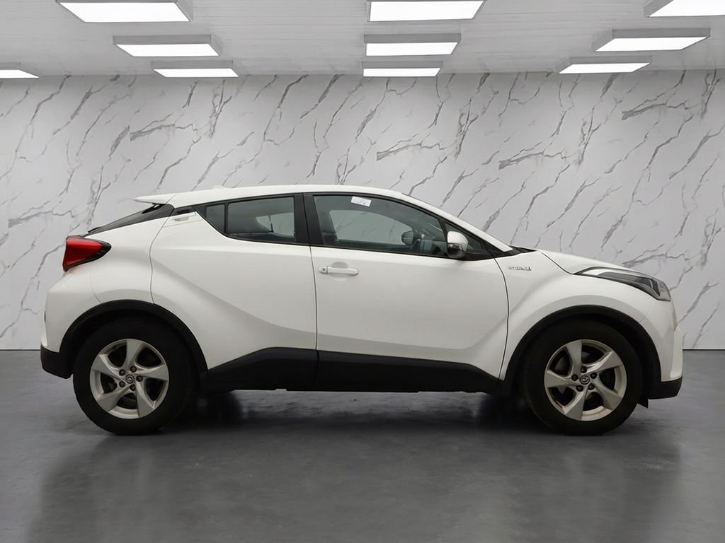 Used Toyota C-HR 2019 for sale - 77341663: Photo 6