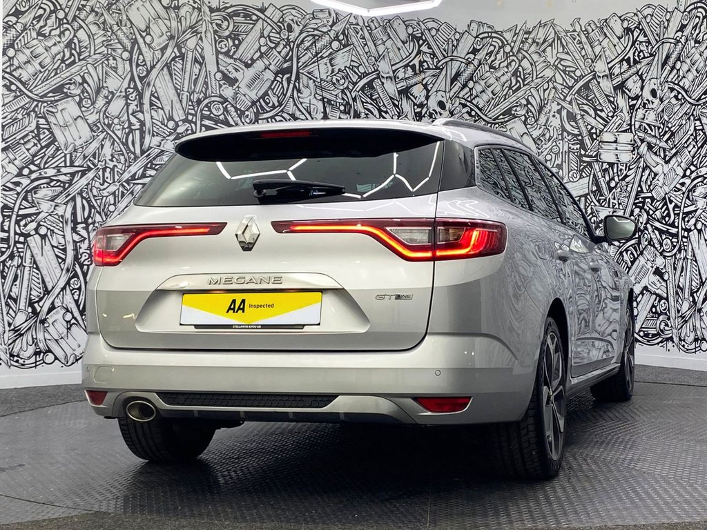 Used Renault Megane 2018 for sale - 76092748: Photo 11