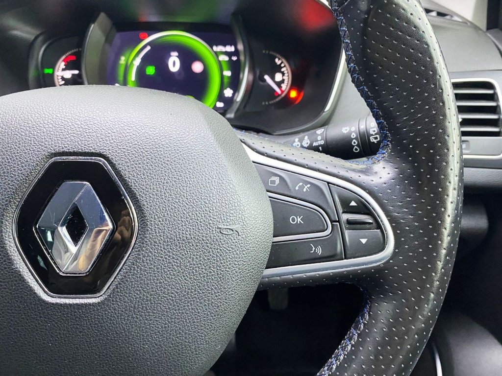 Used Renault Megane 2018 for sale - 76092748: Photo 21