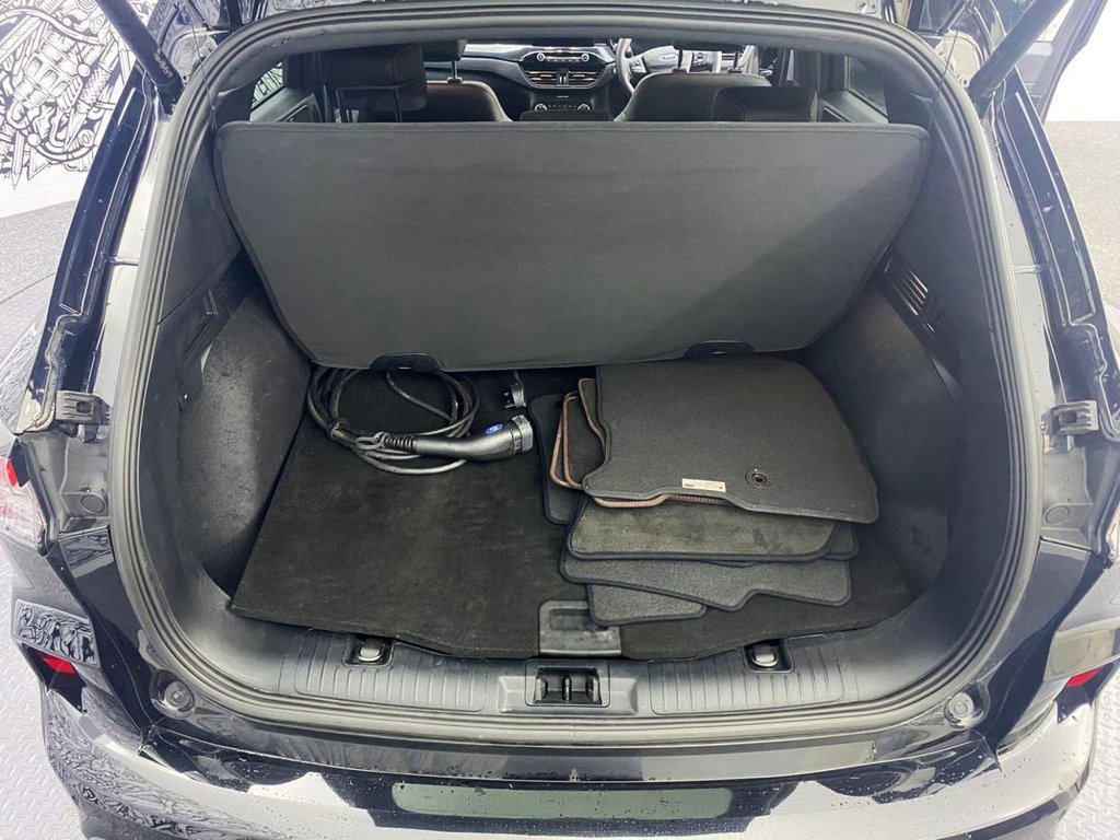 Used Ford Kuga 2022 for sale - 76038796: Photo 26