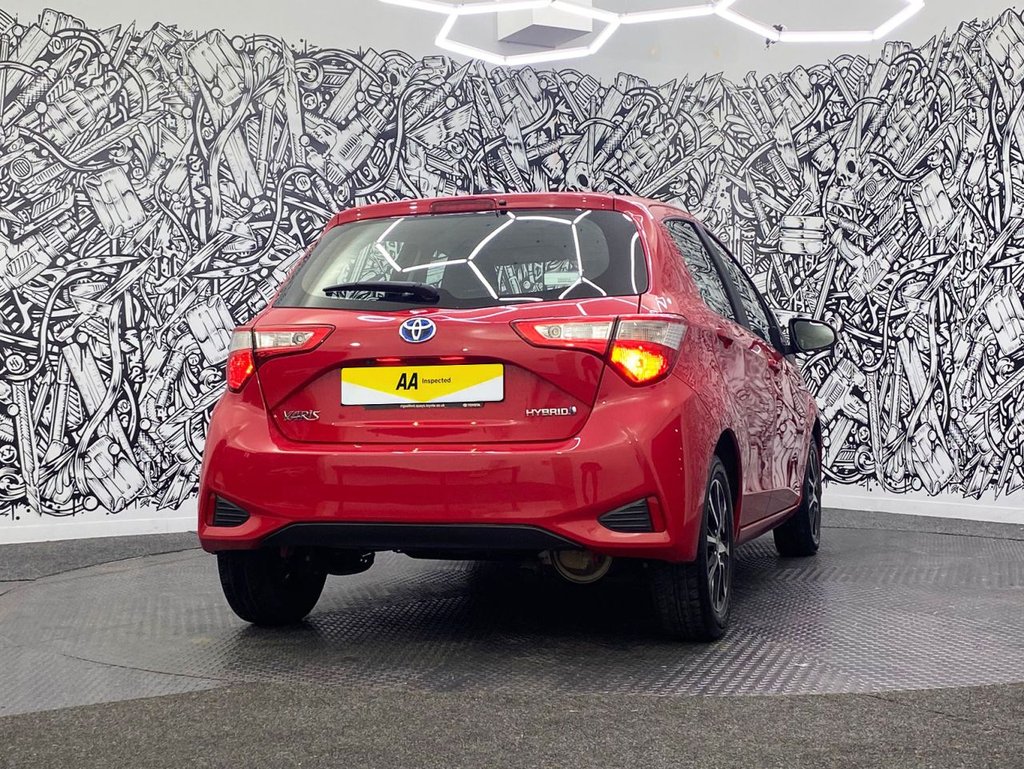 Used Toyota Yaris 2018 for sale - 76092729: Photo 10