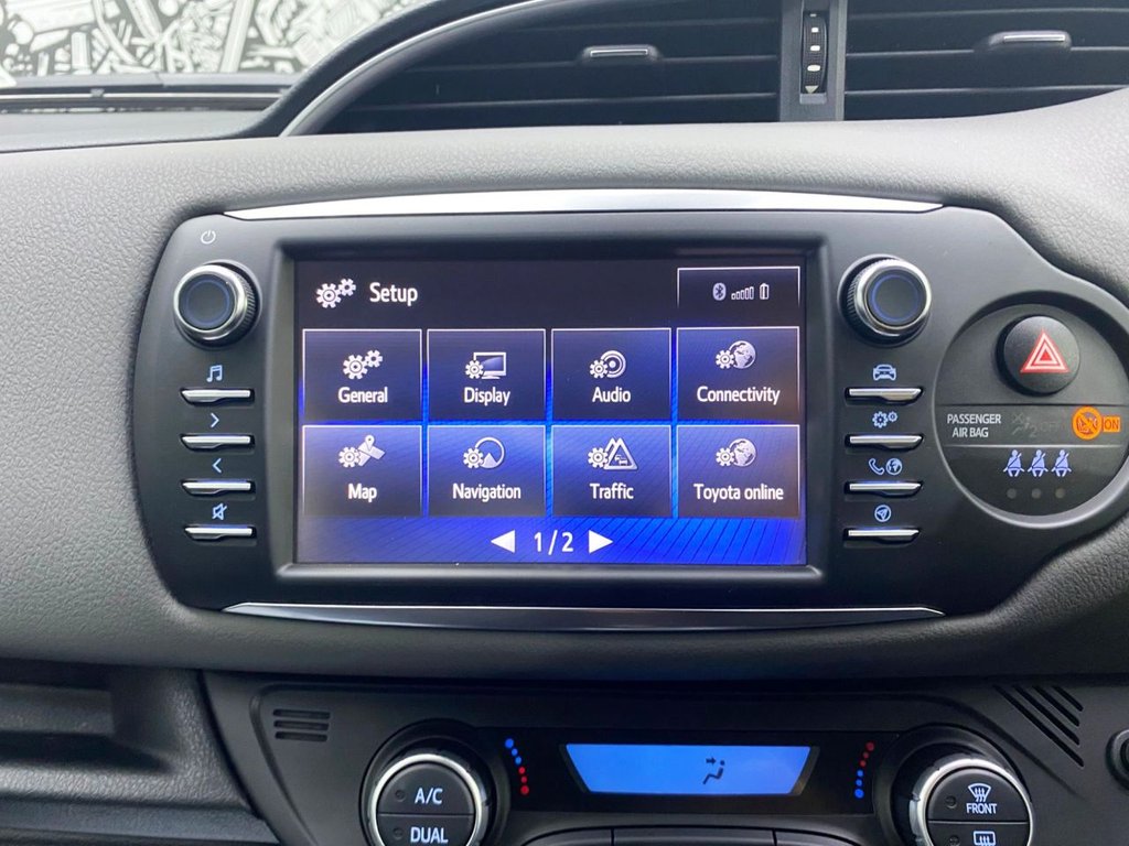 Used Toyota Yaris 2018 for sale - 76092729: Photo 19