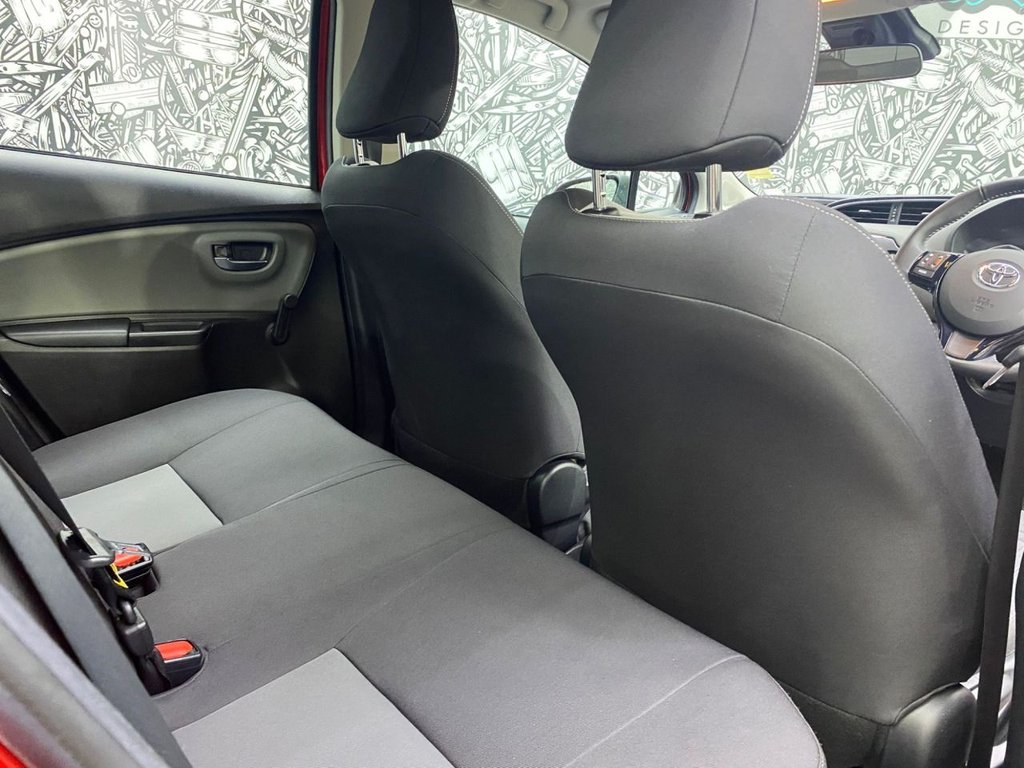 Used Toyota Yaris 2018 for sale - 76092729: Photo 25