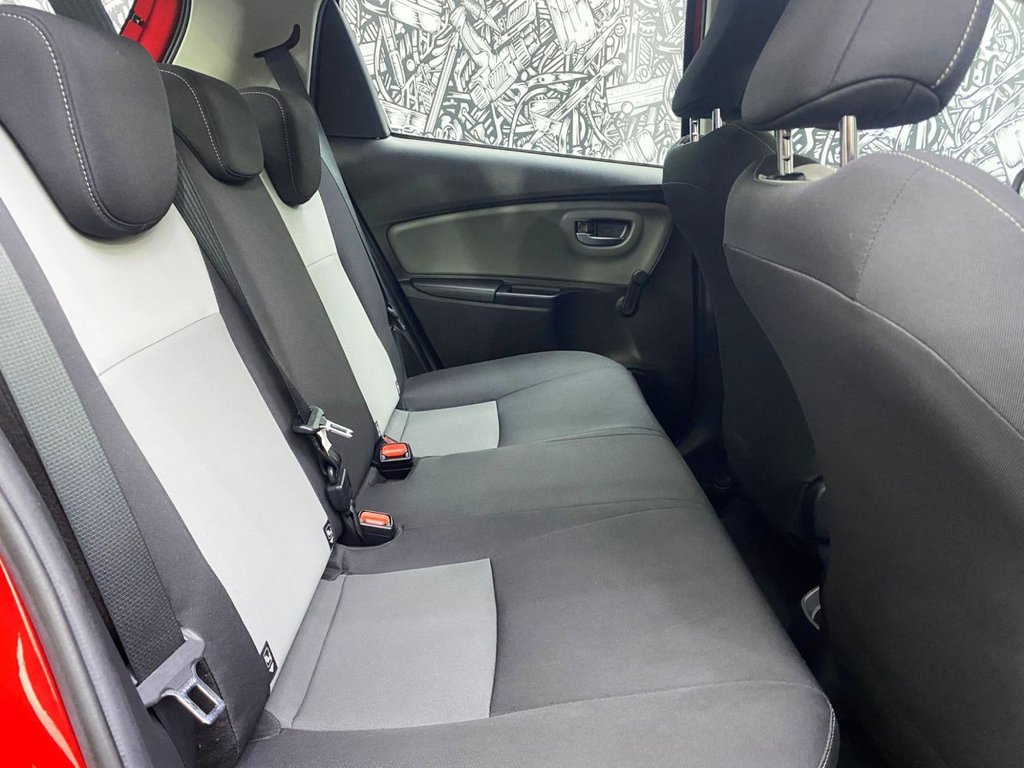 Used Toyota Yaris 2018 for sale - 76092729: Photo 26