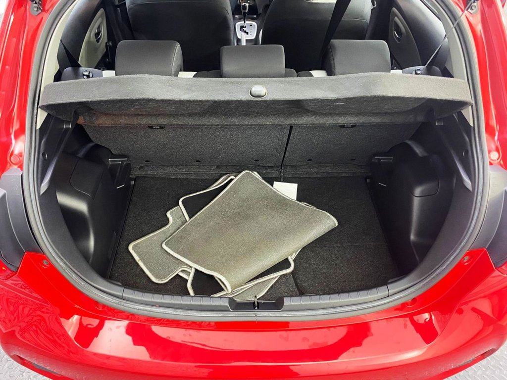 Used Toyota Yaris 2018 for sale - 76092729: Photo 27