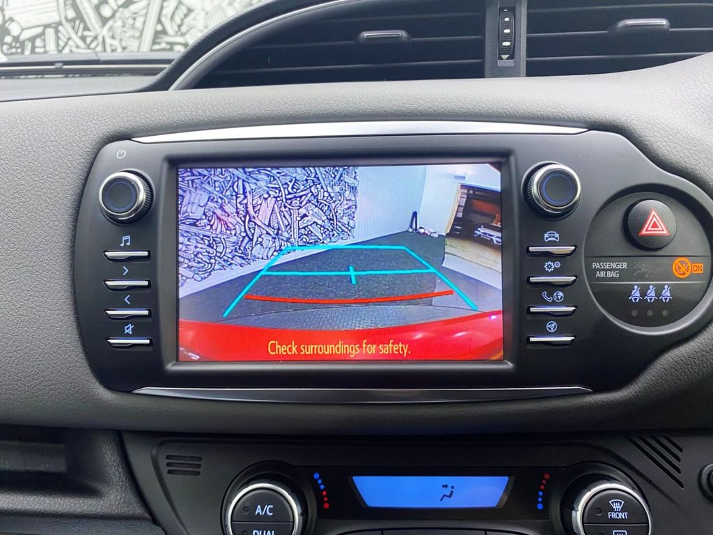 Used Toyota Yaris 2018 for sale - 76092729: Photo 7