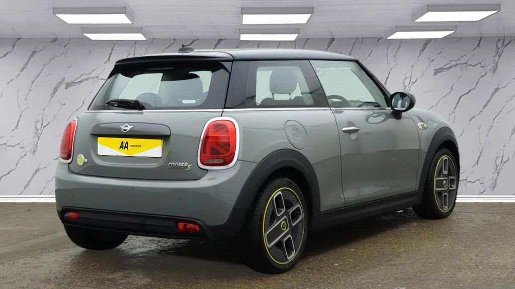 Used MINI Electric Hatch 2021 for sale - 76711410: Photo 4