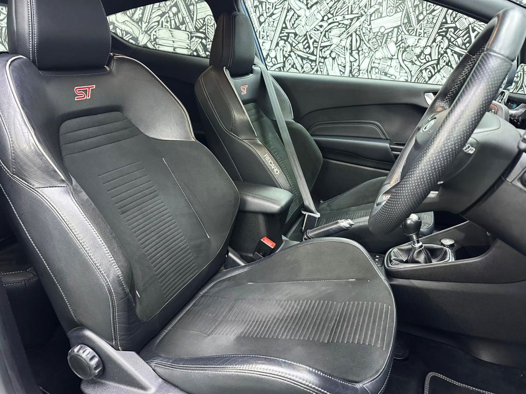 Used Ford Fiesta 2020 for sale - 77498768: Photo 32