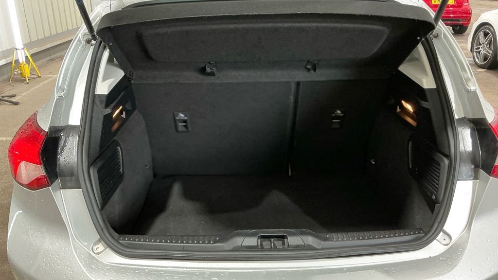 Used Ford Focus 2019 for sale - 76665543: Photo 12