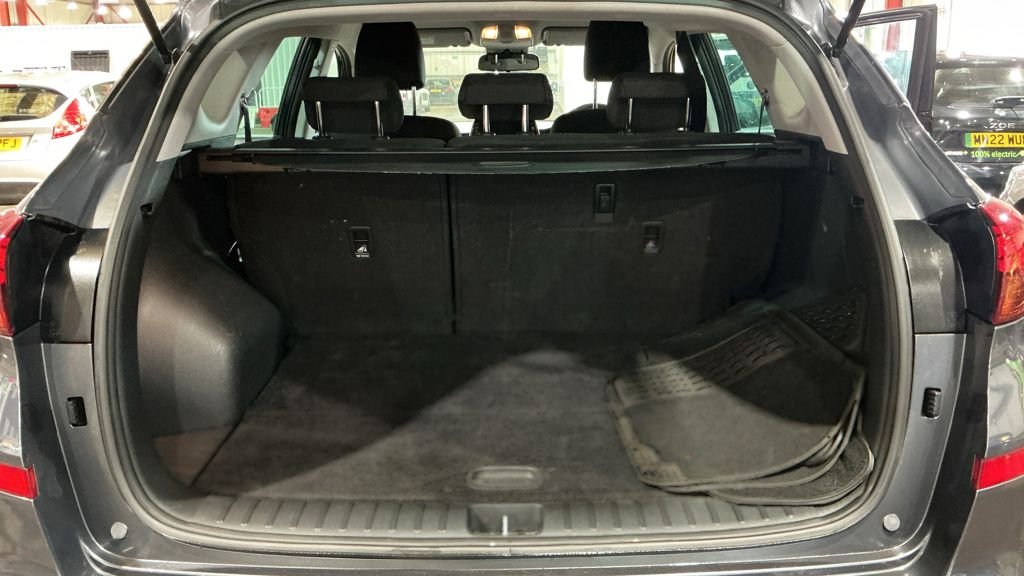 Used Hyundai TUCSON 2019 for sale - 77302848: Photo 12