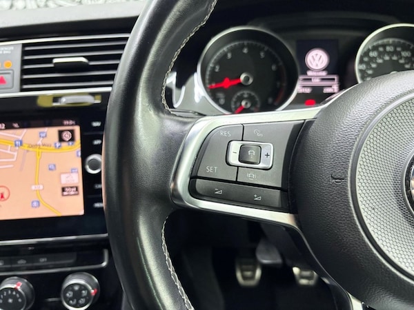 Used Volkswagen Golf 2019 for sale - 75383545: Photo 20