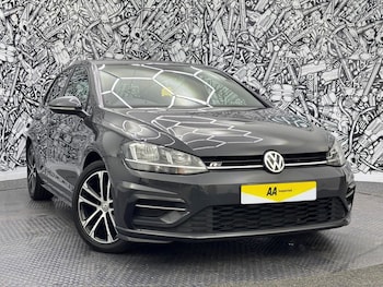 Used Volkswagen Golf 2019 for sale - 75383545: Photo