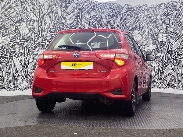 Used Toyota Yaris 2019 for sale - 76092845: Photo 11