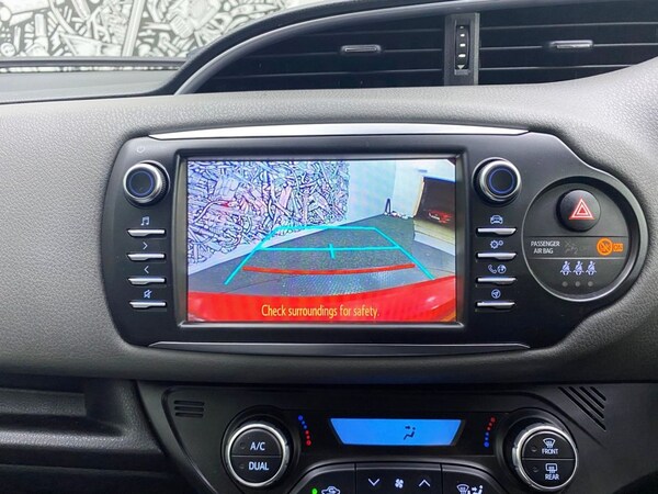Used Toyota Yaris 2019 for sale - 76092845: Photo 19