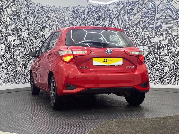 Used Toyota Yaris 2019 for sale - 76092845: Photo 9