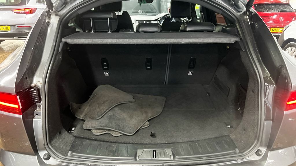 Used Jaguar E-Pace 2019 for sale - 77667250: Photo 14