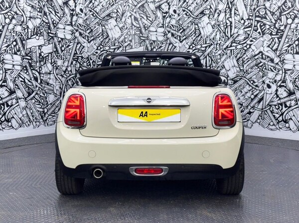 Used MINI Convertible 2020 for sale - 75666335: Photo 10