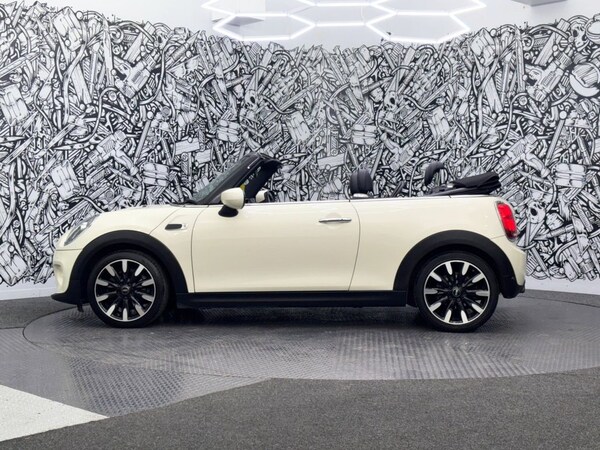 Used MINI Convertible 2020 for sale - 75666335: Photo 12