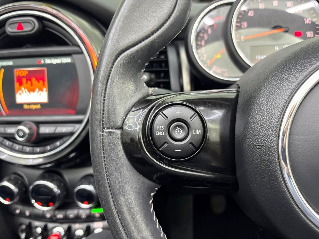 Used MINI Convertible 2020 for sale - 75666335: Photo 19