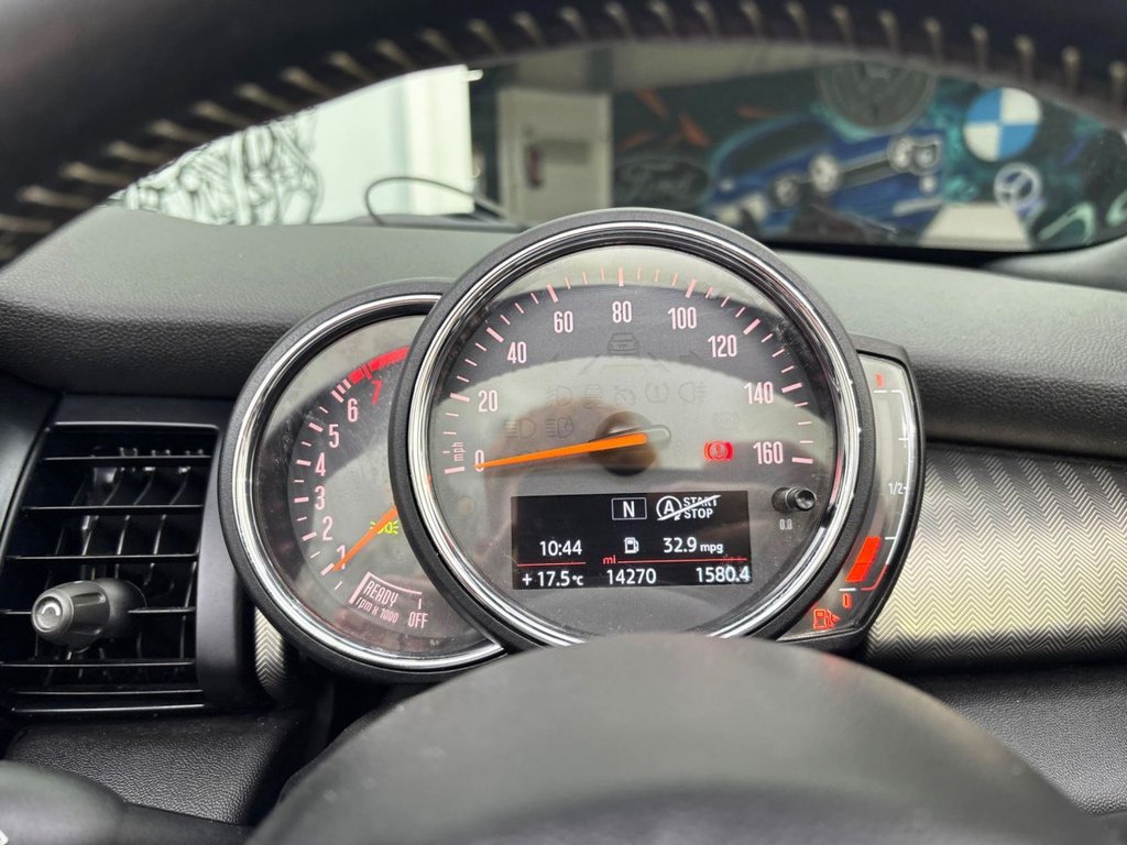 Used MINI Convertible 2020 for sale - 75666335: Photo 20