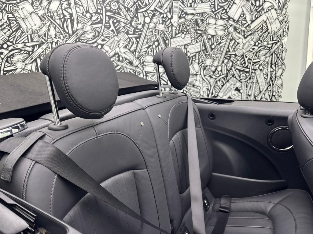 Used MINI Convertible 2020 for sale - 75666335: Photo 24