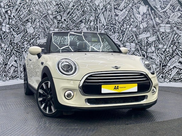 Used MINI Convertible 2020 for sale - 75666335: Photo 4