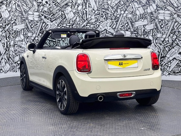 Used MINI Convertible 2020 for sale - 75666335: Photo 9