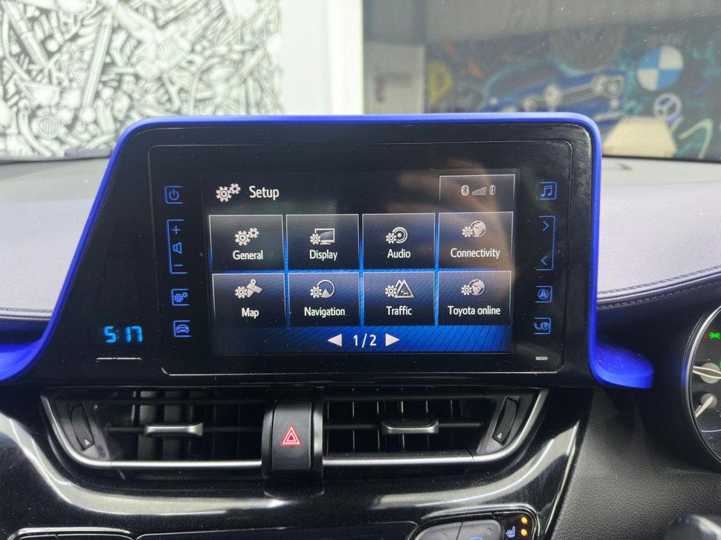 Used Toyota C-HR 2017 for sale - 77384452: Photo 16