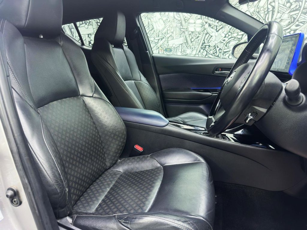 Used Toyota C-HR 2017 for sale - 77384452: Photo 27