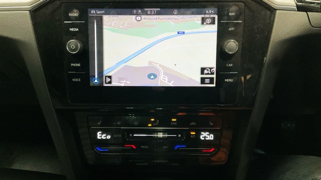 Used Volkswagen Passat 2022 for sale - 77642881: Photo 10