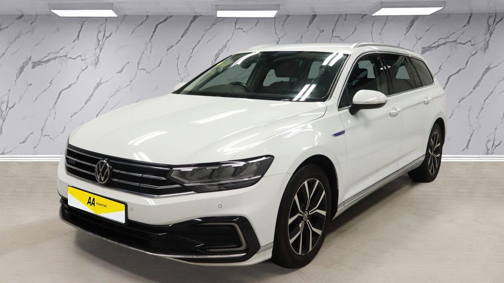 Used Volkswagen Passat 2022 for sale - 77642881: Photo 4