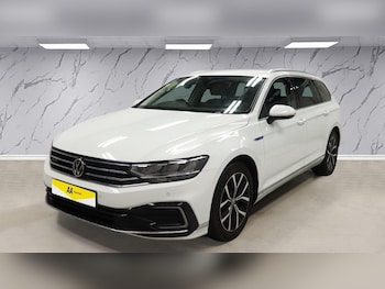 Used Volkswagen Passat 2022 for sale - 77642881: Photo