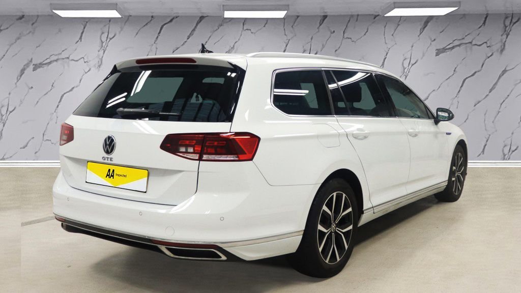 Used Volkswagen Passat 2022 for sale - 77642881: Photo 6