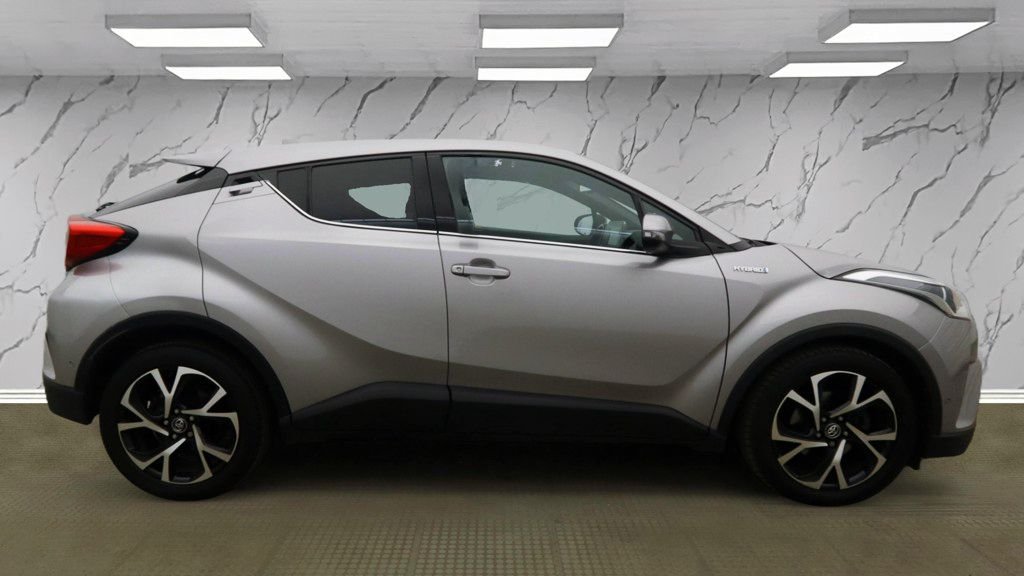 Used Toyota C-HR 2018 for sale - 78154058: Photo 7