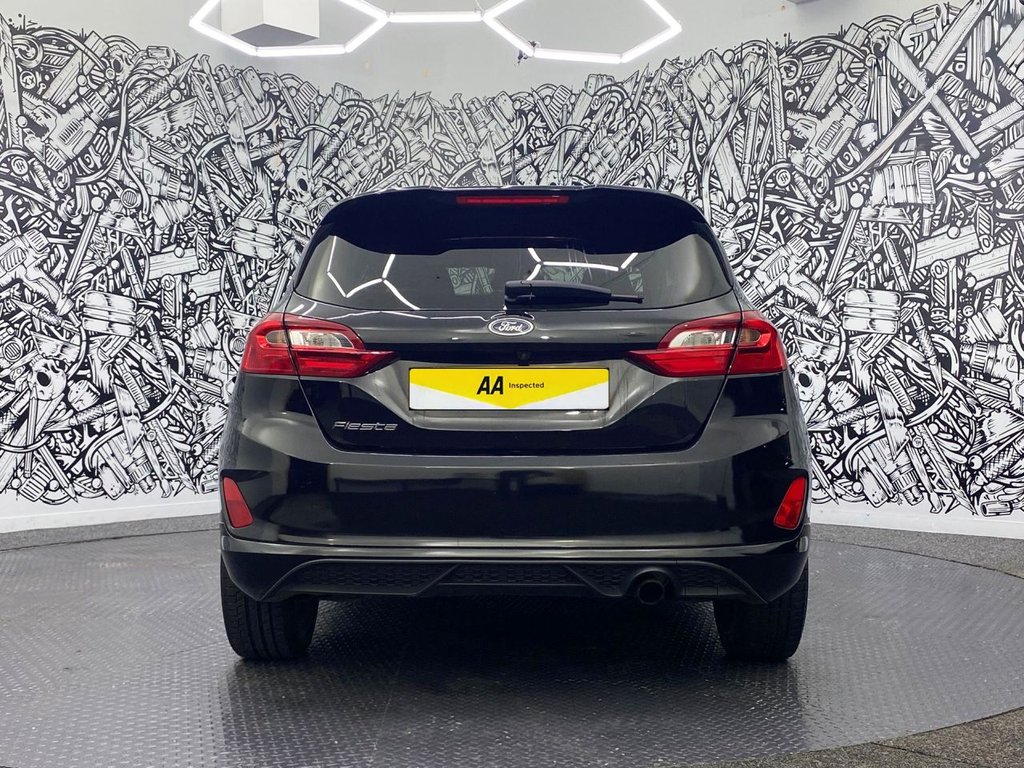 Used Ford Fiesta 2018 for sale - 77171717: Photo 10