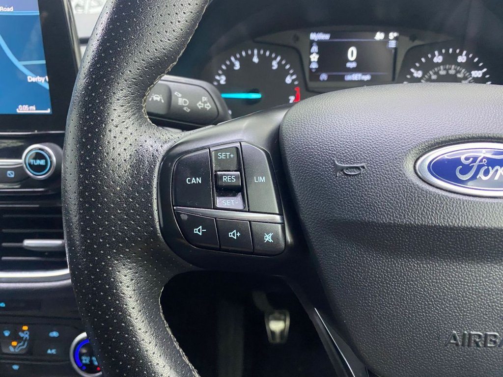 Used Ford Fiesta 2018 for sale - 77171717: Photo 24