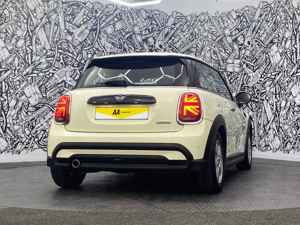 Used MINI Hatch 2021 for sale - 76223524: Photo 11
