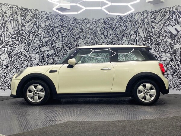 Used MINI Hatch 2021 for sale - 76223524: Photo 12