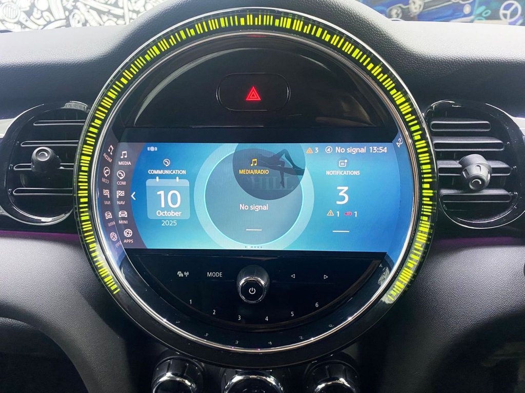 Used MINI Hatch 2021 for sale - 76223524: Photo 16