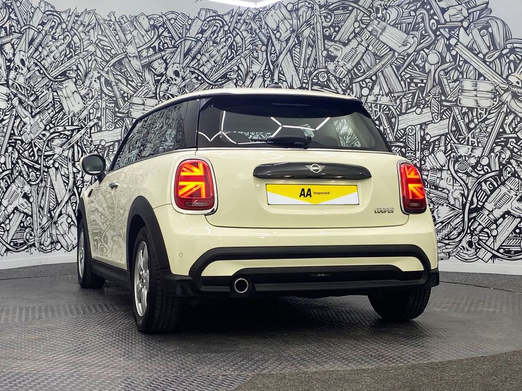 Used MINI Hatch 2021 for sale - 76223524: Photo 9