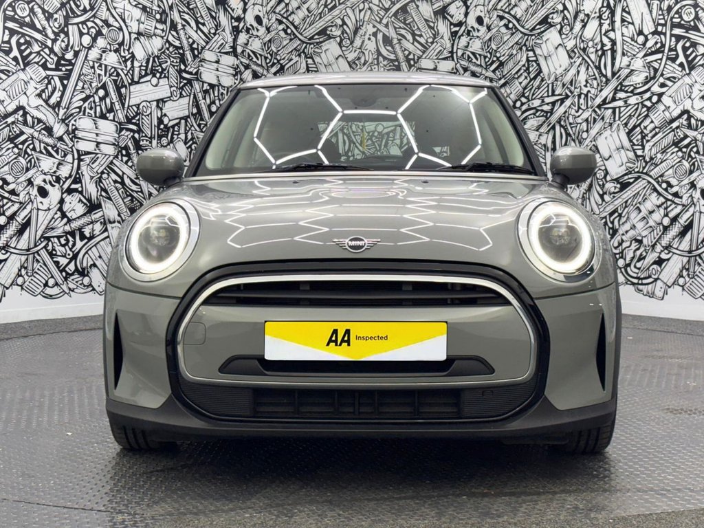 Used MINI Hatch 2021 for sale - 75831811: Photo 5