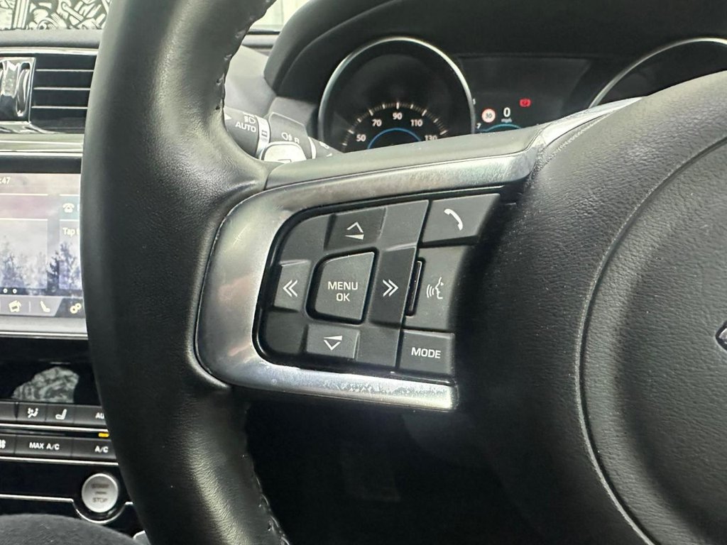 Used Jaguar XE 2018 for sale - 77534663: Photo 26