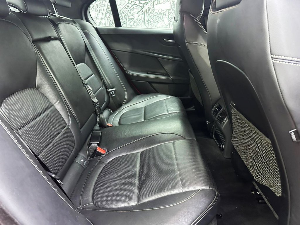 Used Jaguar XE 2018 for sale - 77534663: Photo 33