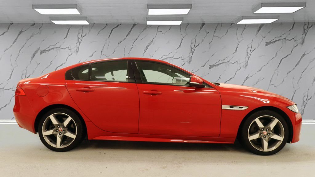 Used Jaguar XE 2018 for sale - 77534663: Photo 8