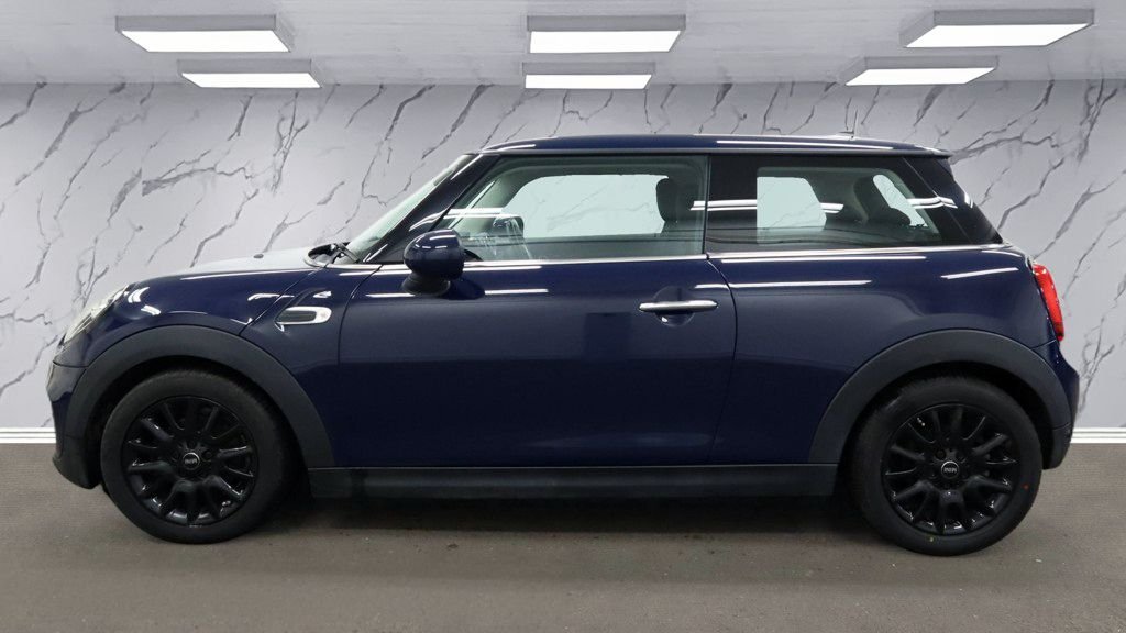 Used MINI Hatch 2019 for sale - 77140176: Photo 6
