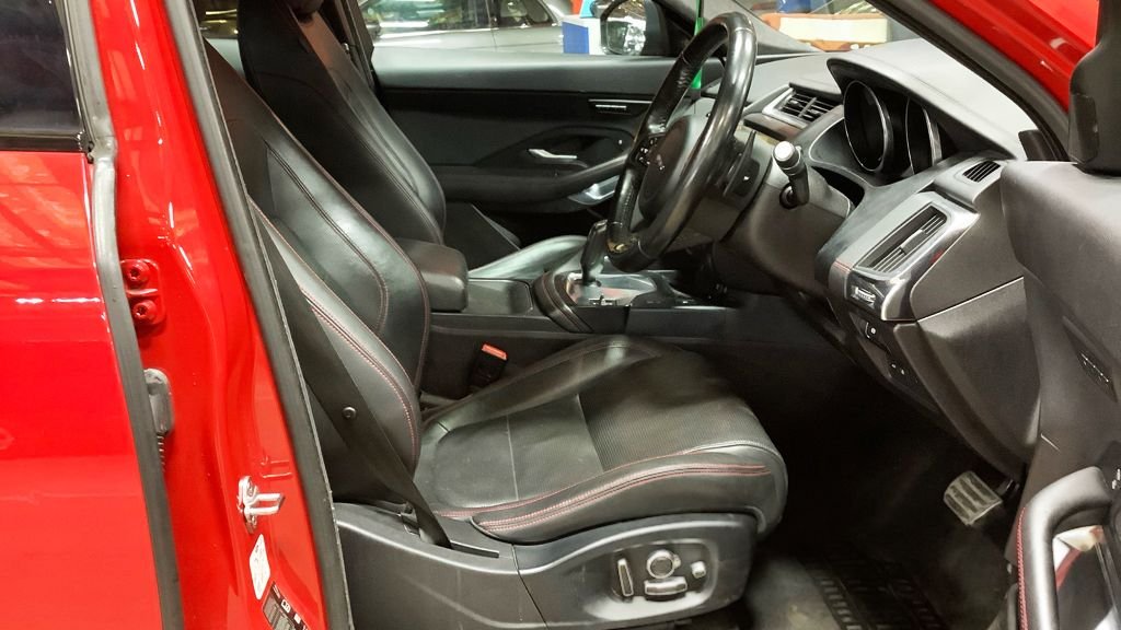 Used Jaguar E-Pace 2018 for sale - 77621297: Photo 13