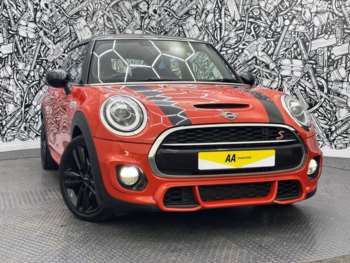 Used MINI Hatch 2019 for sale - 75111750: Photo